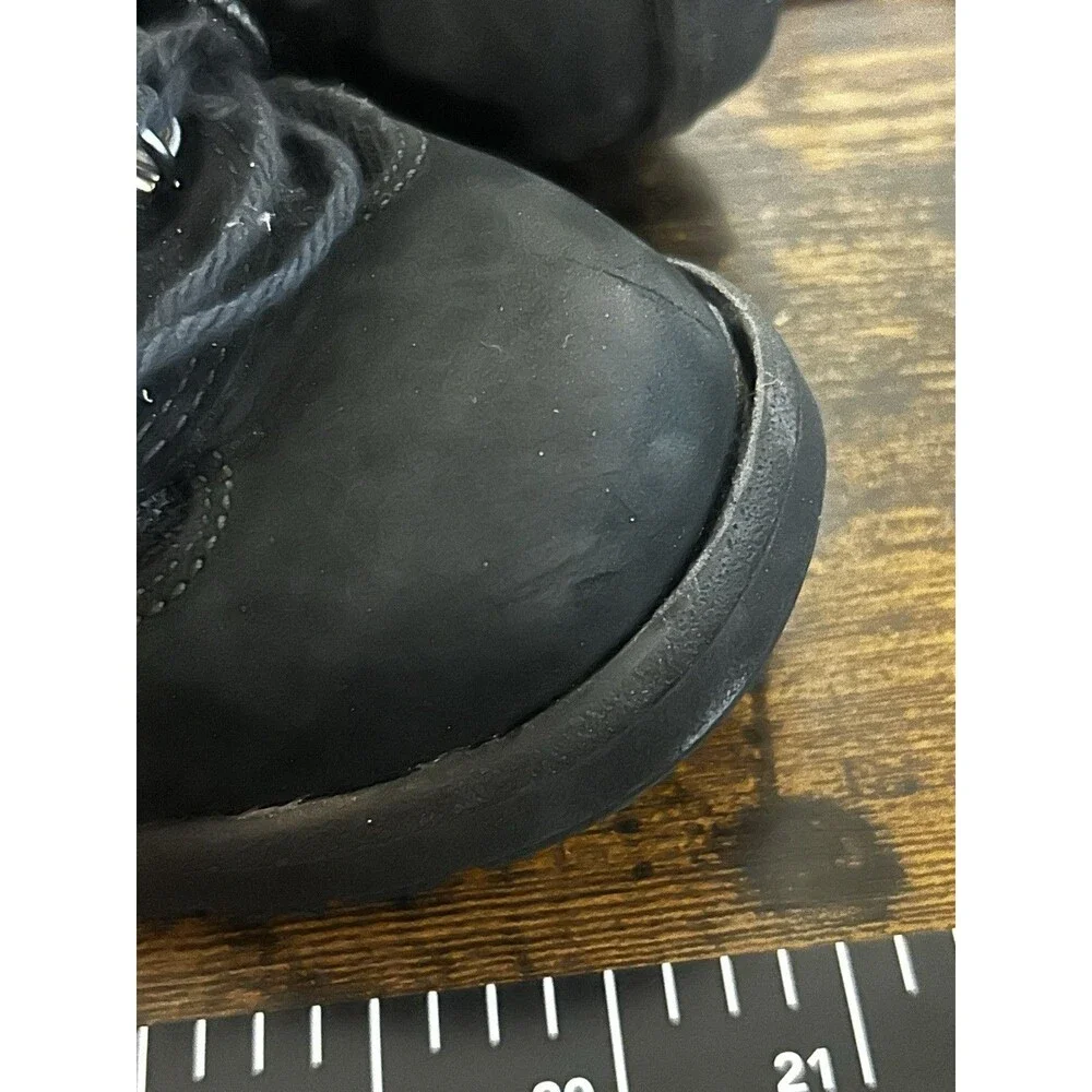 Timberland Kids Field Boots In Black Nubuck Leather Size 1.5 M Youth
